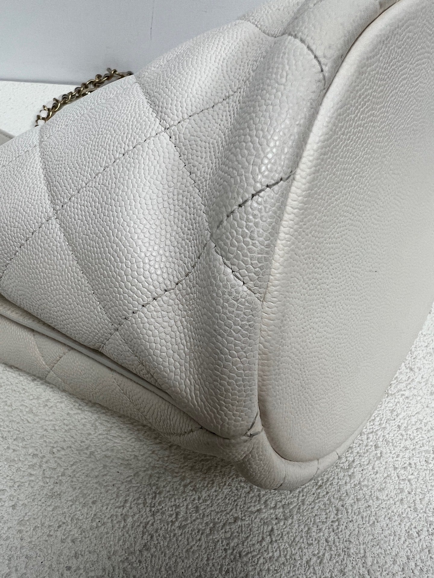 Chanel - Other - Leather - White - (small)