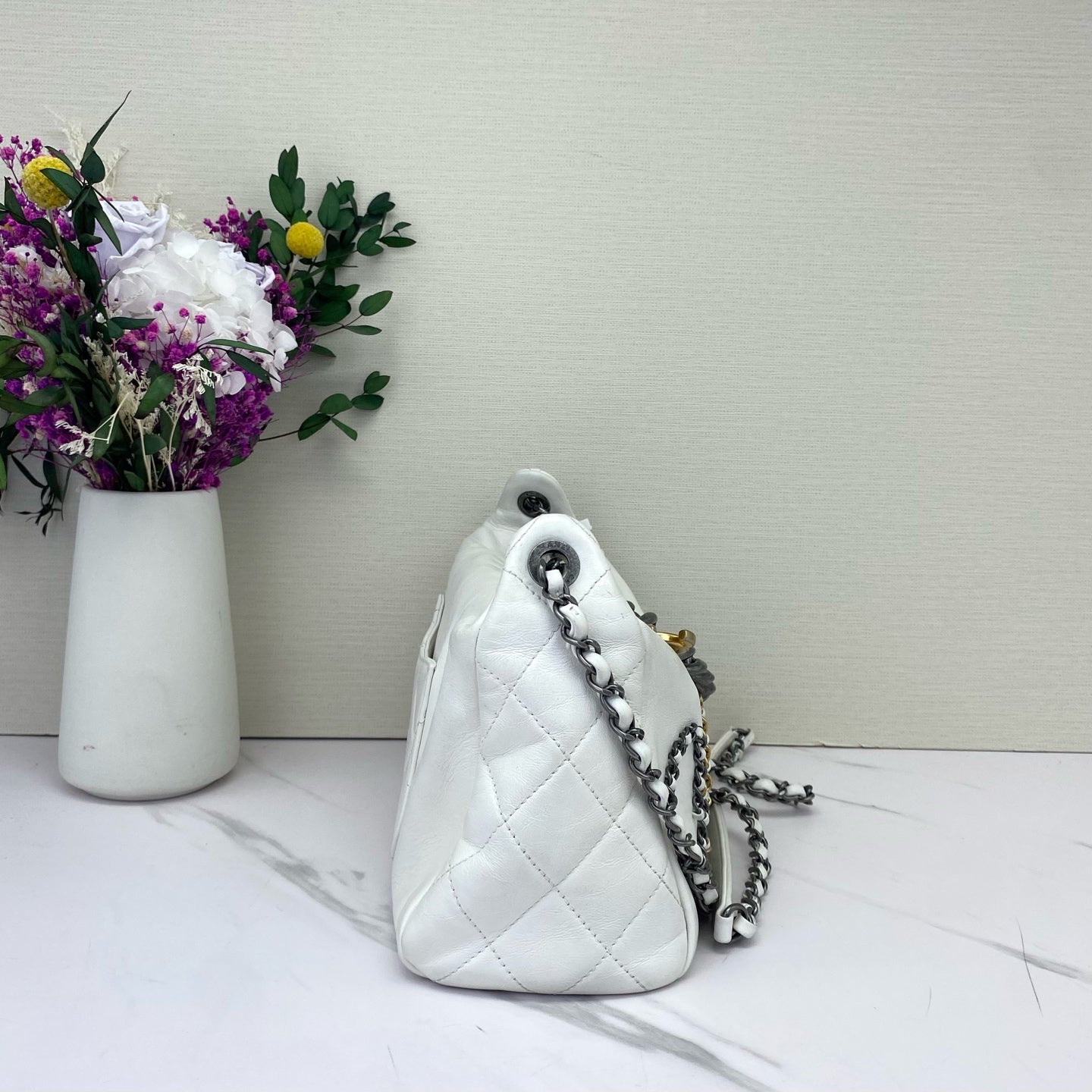 Chanel - Other - Leather - White - (small)