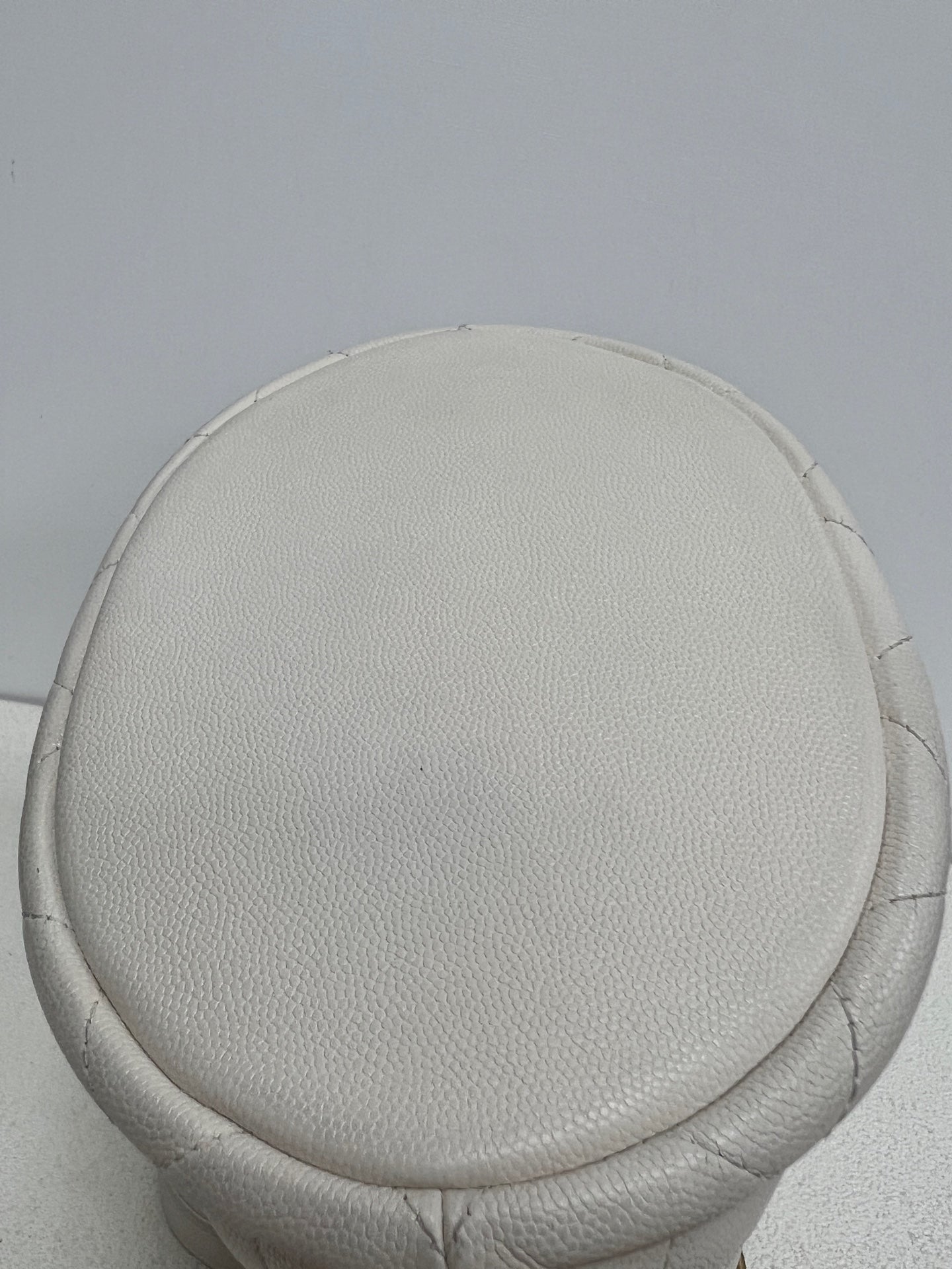 Chanel - Other - Leather - White - (small)