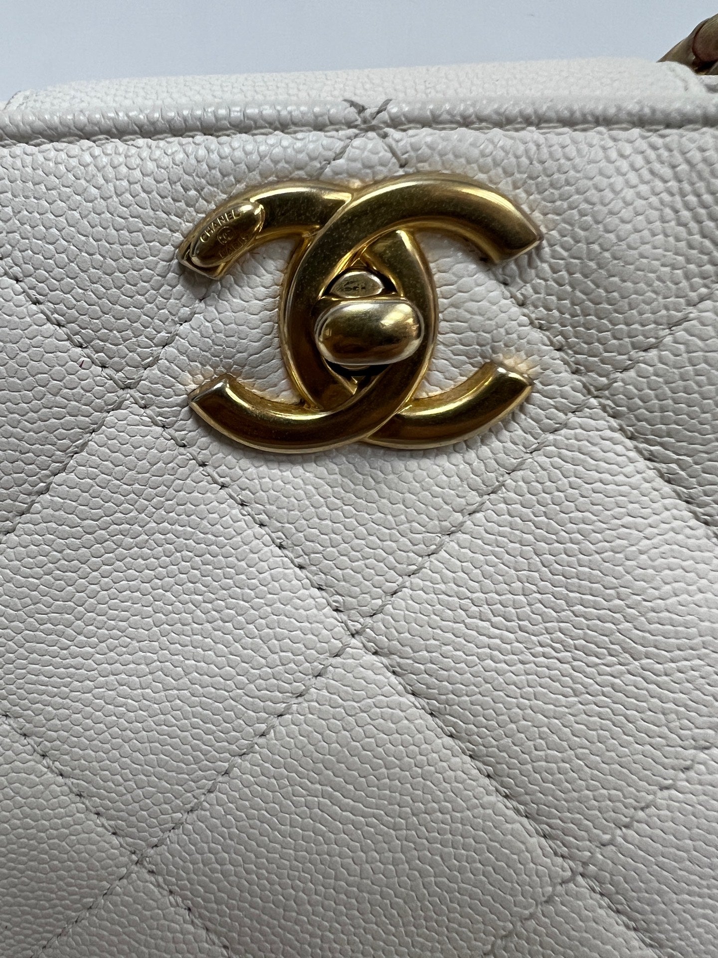 Chanel - Other - Leather - White - (small)