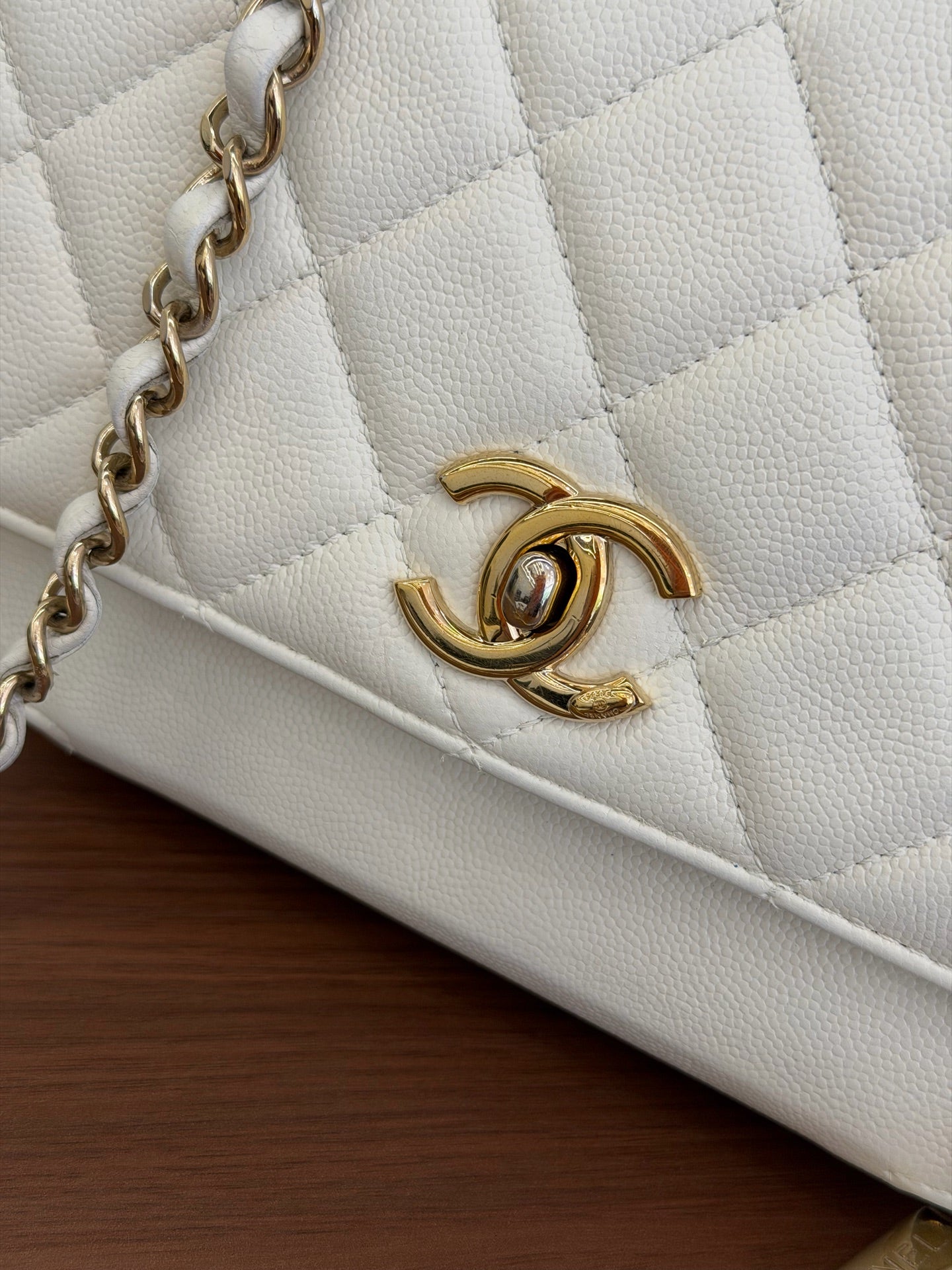Chanel - Other - Leather - White - (small)