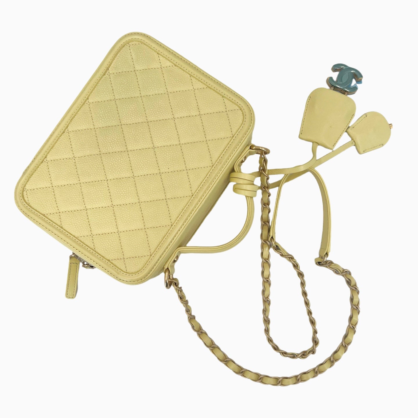 Chanel - Other - Leather - Yellow - (medium)