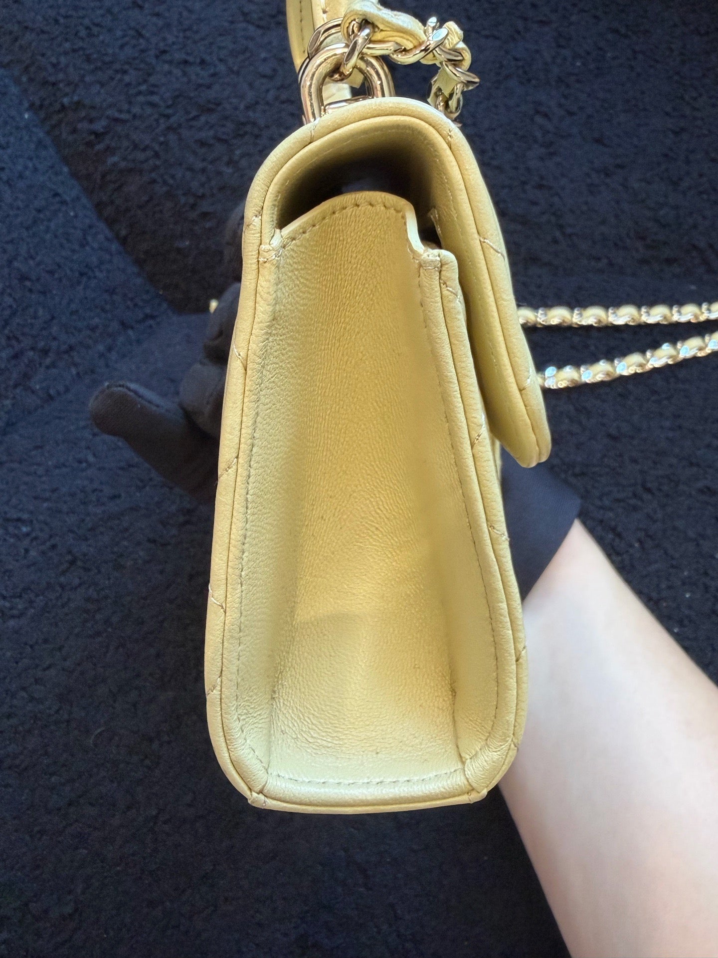 Chanel - Other - Leather - Yellow - (mini)