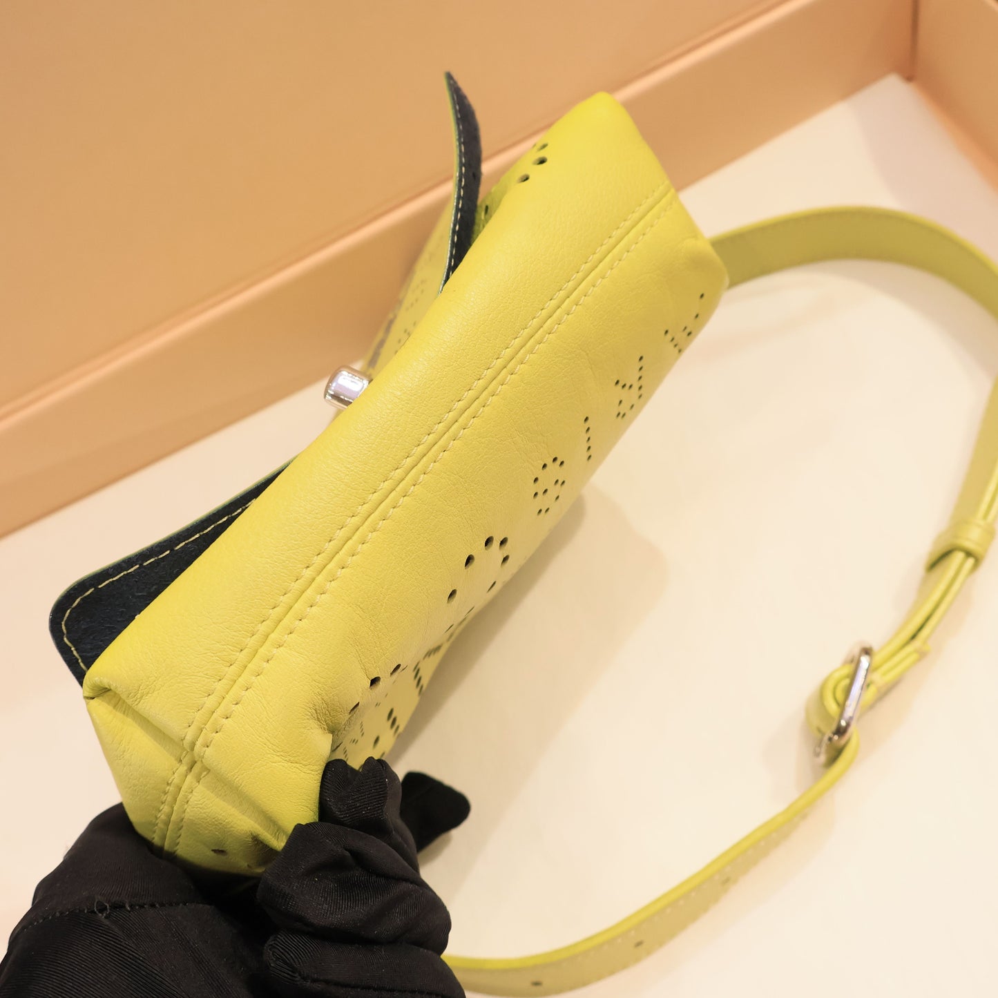Chanel - Other - Leather - Yellow - (mini)