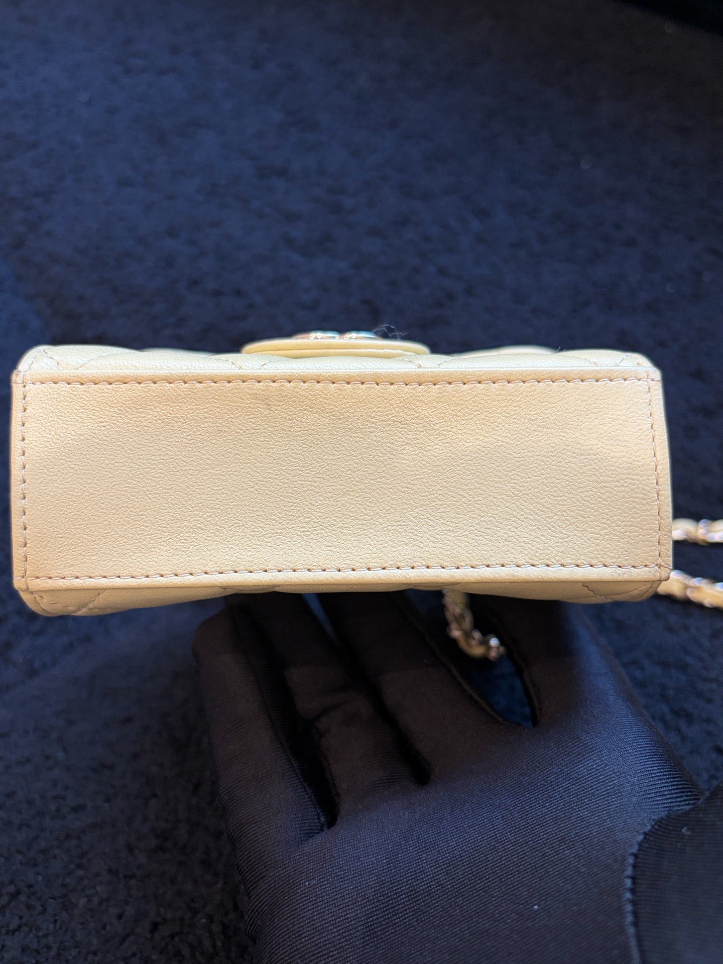 Chanel - Other - Leather - Yellow - (mini)