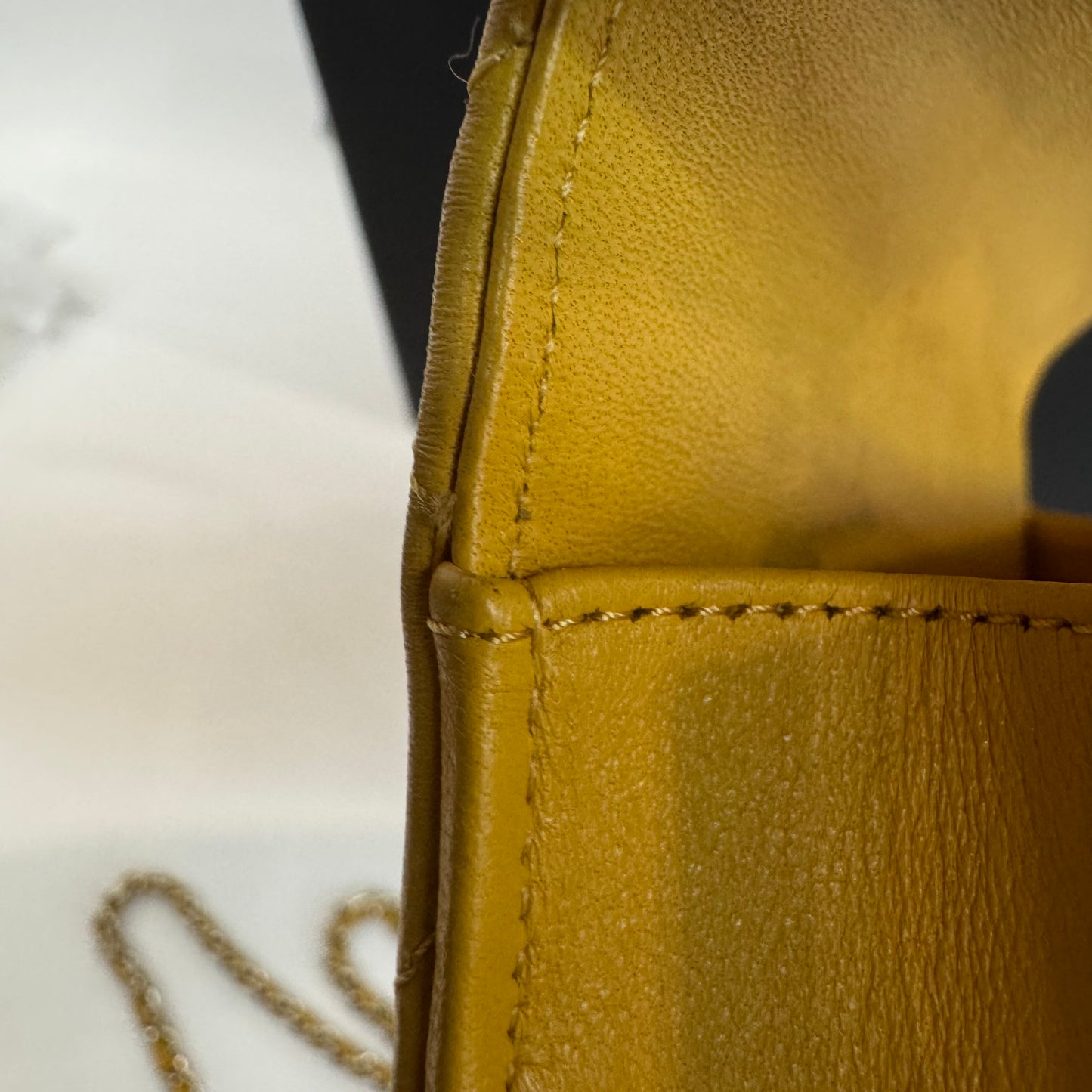 Chanel - Other - Leather - Yellow - (mini)