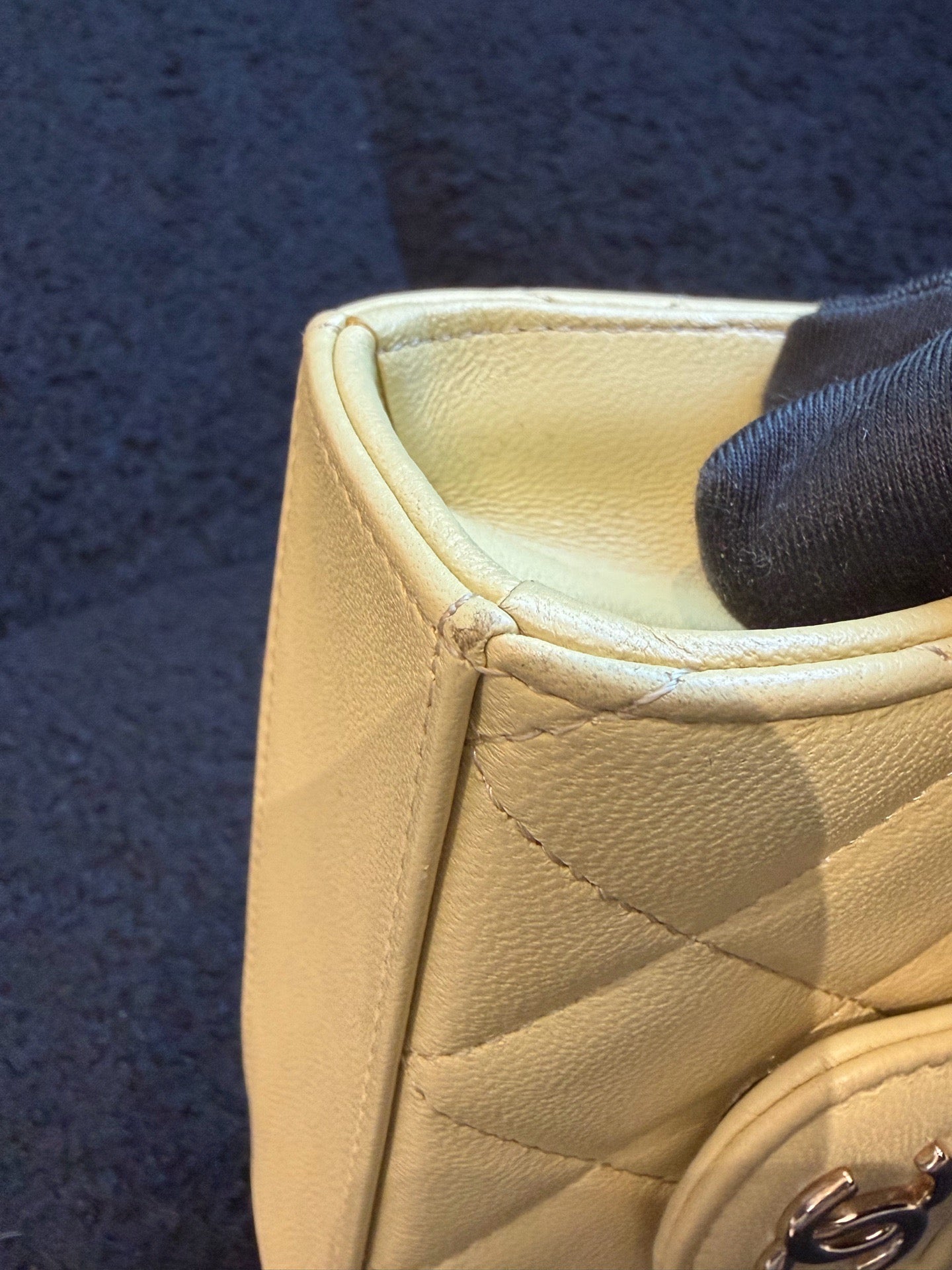 Chanel - Other - Leather - Yellow - (mini)