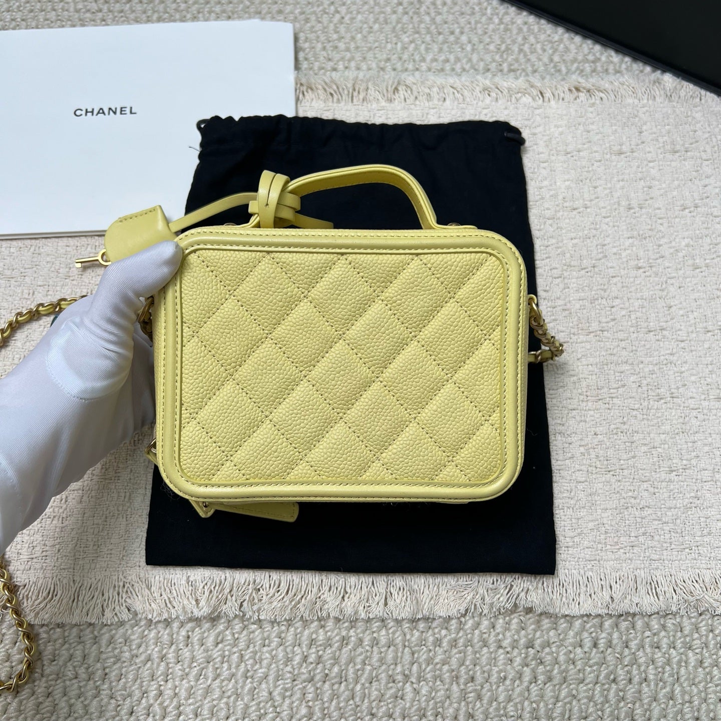 Chanel - Other - Leather - Yellow - (small)