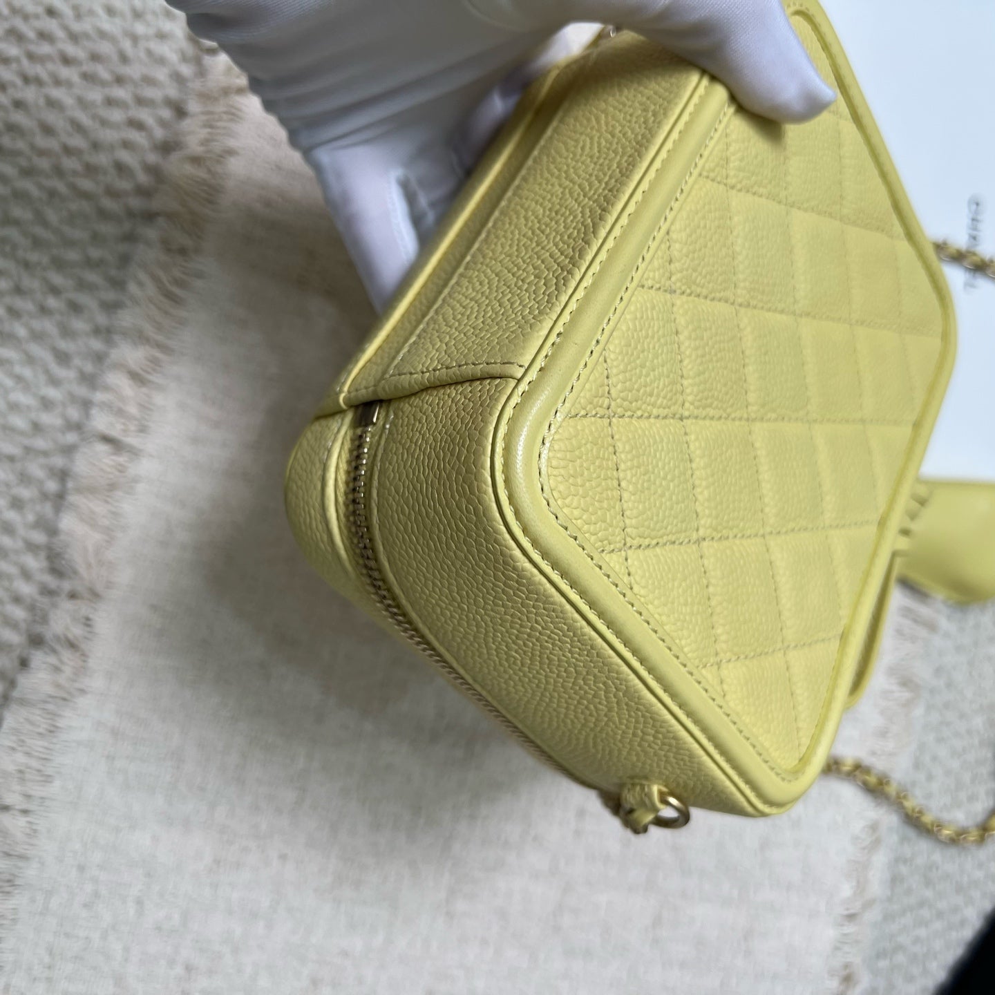 Chanel - Other - Leather - Yellow - (small)