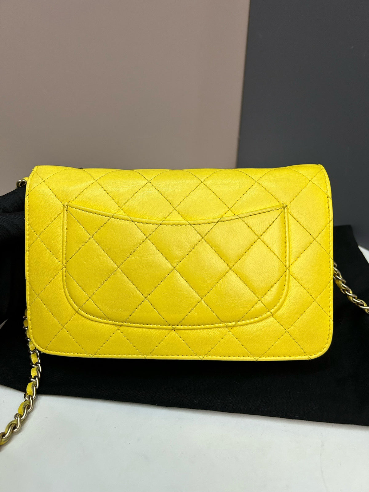 Chanel - Other - Leather - Yellow - (small)