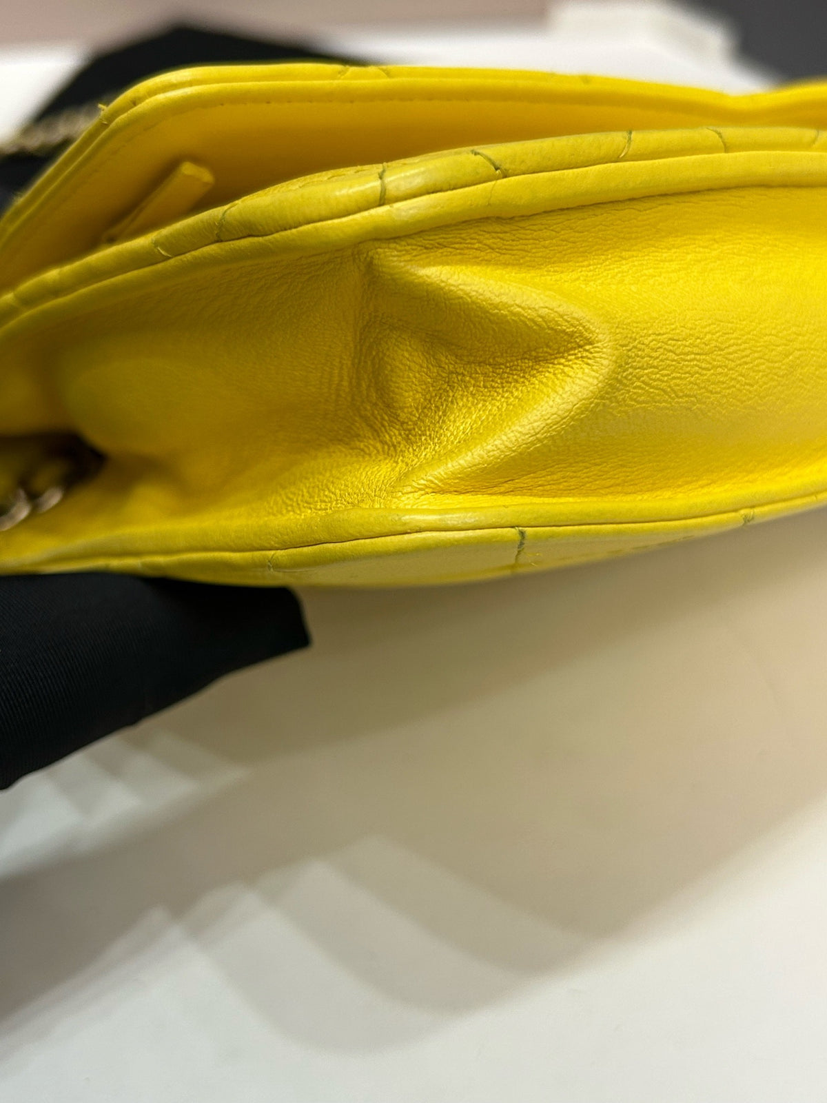 Chanel - Other - Leather - Yellow - (small)