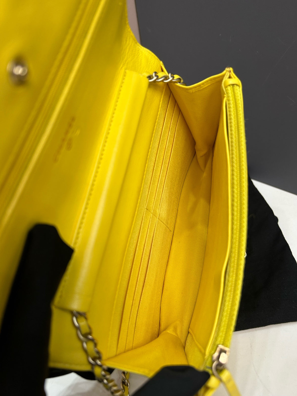 Chanel - Other - Leather - Yellow - (small)