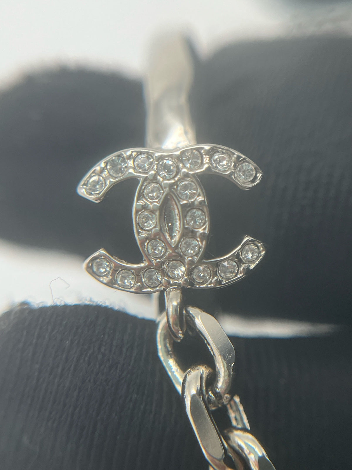 Chanel - Other - Metal alloy with clear glass crystals. - Silver