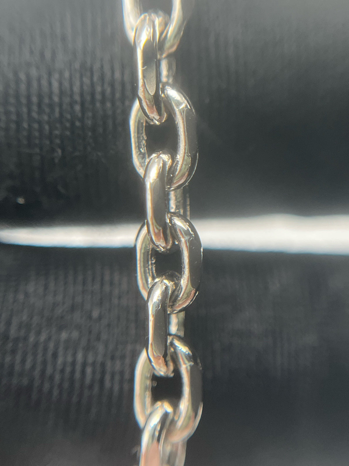 Chanel - Other - Metal alloy with clear glass crystals. - Silver