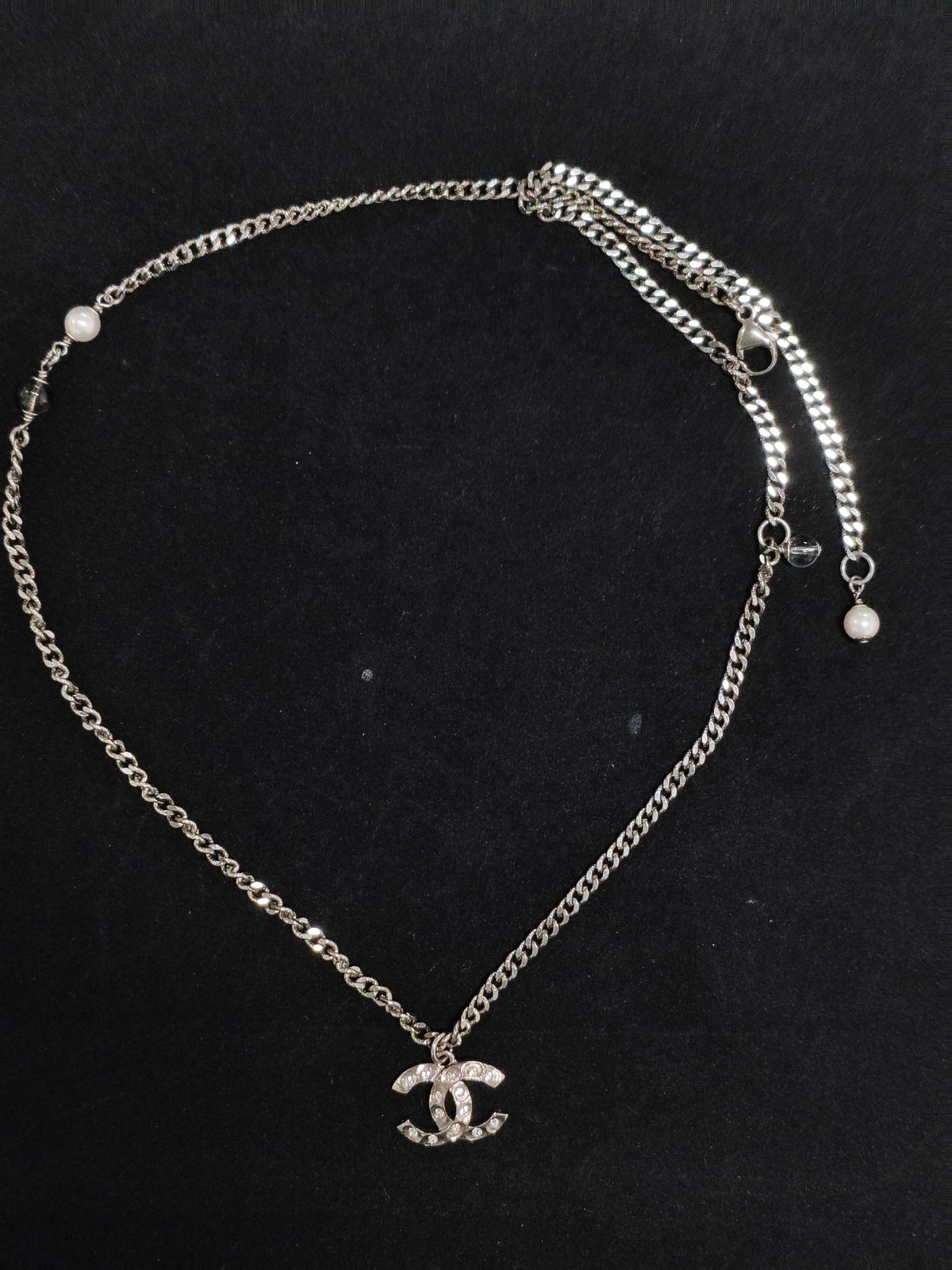 Chanel - Other - Metal alloy with crystal rhinestones and imitation pearls. - Silver