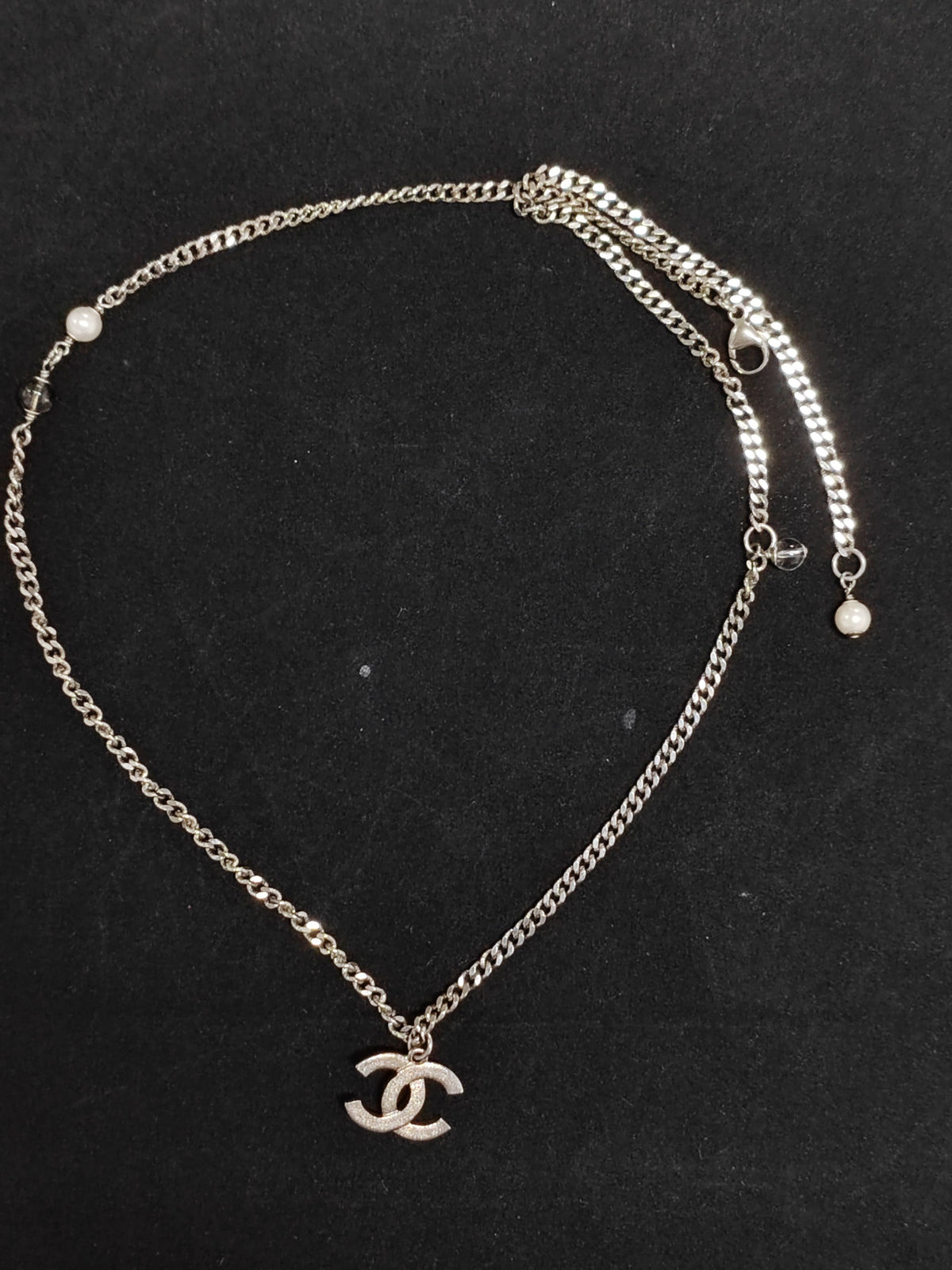 Chanel - Other - Metal alloy with crystal rhinestones and imitation pearls. - Silver