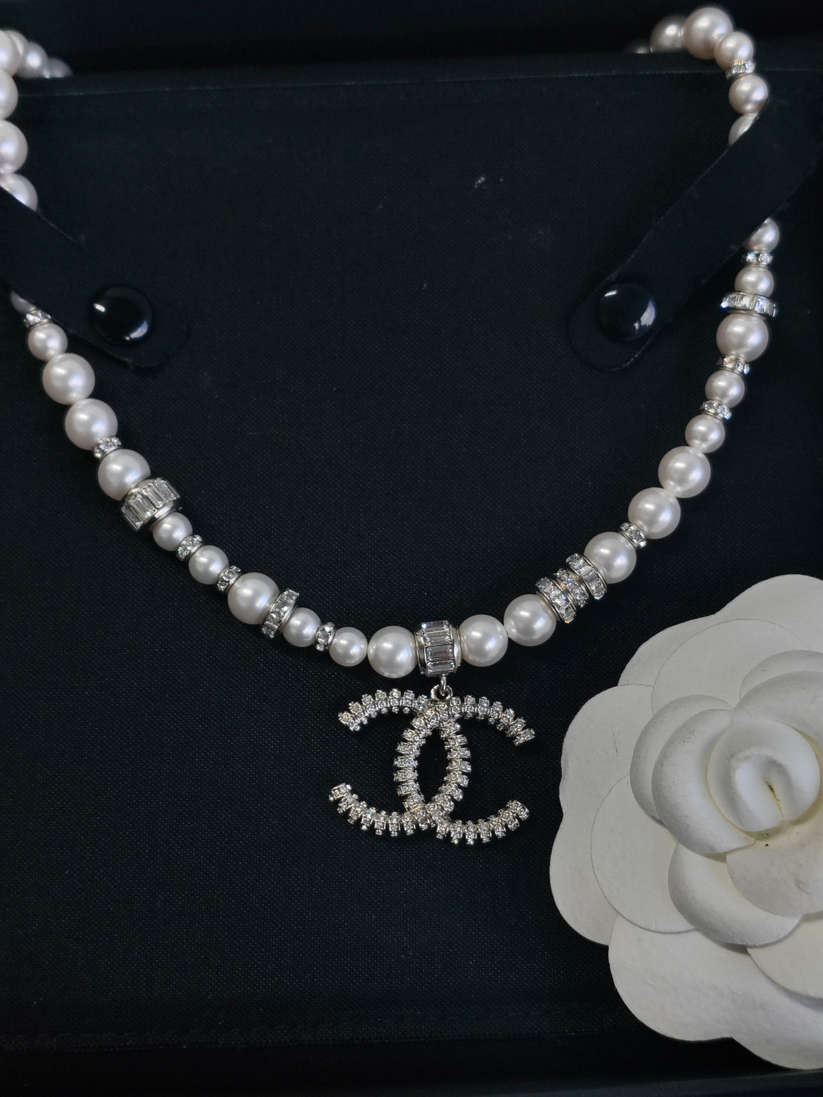 Chanel - Other - Metal alloy with imitation pearls and glass rhinestones. - Silver