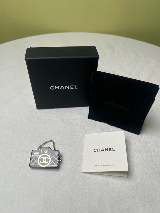 Chanel - Other - Metal - Black