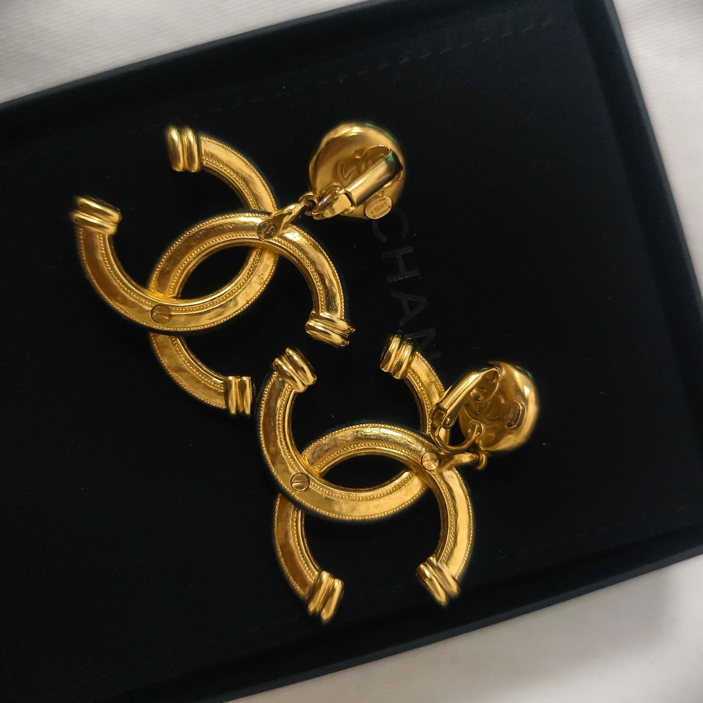 Chanel - Other - Metal - Black