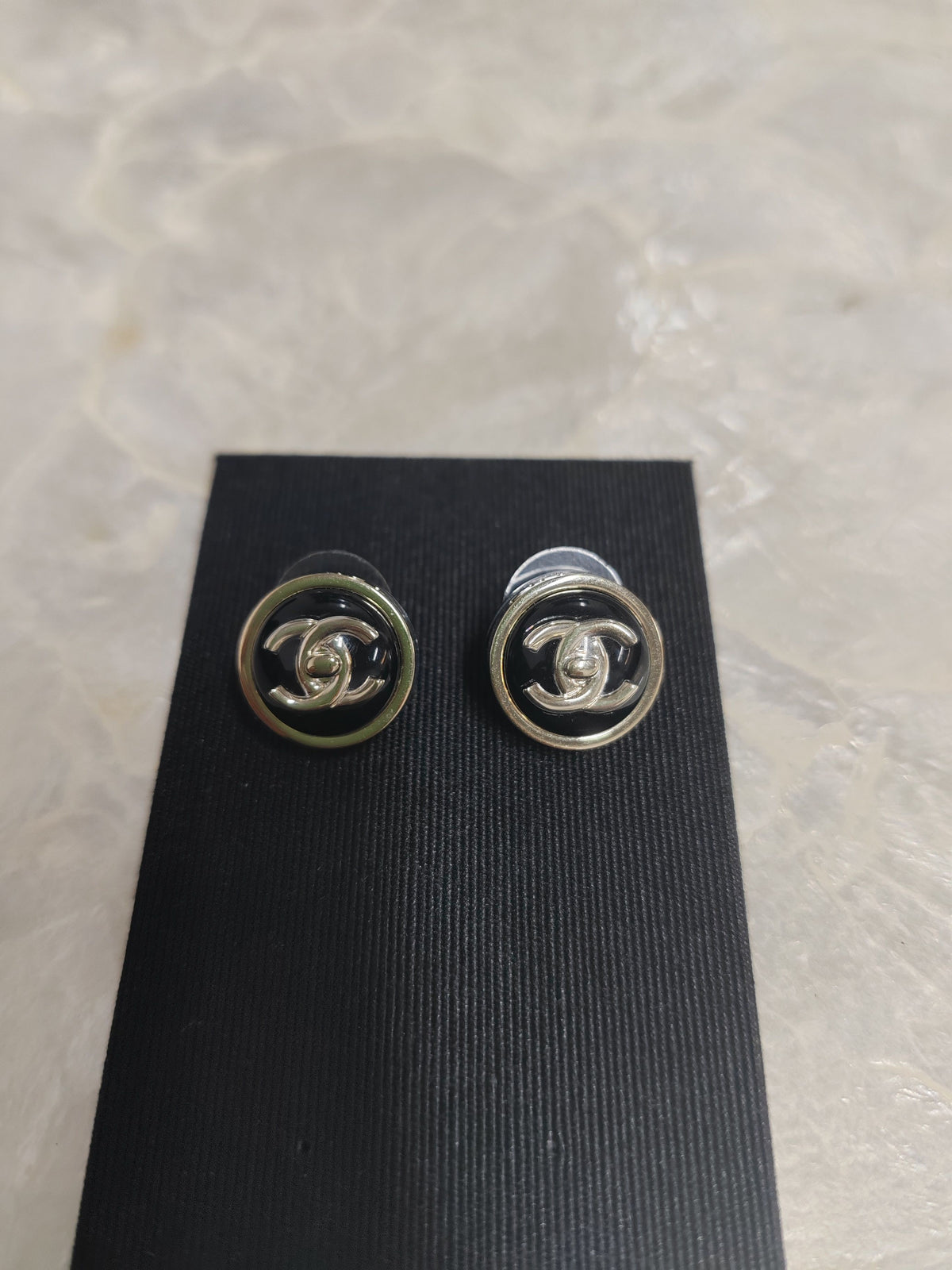 Chanel - Other - Metal - Black