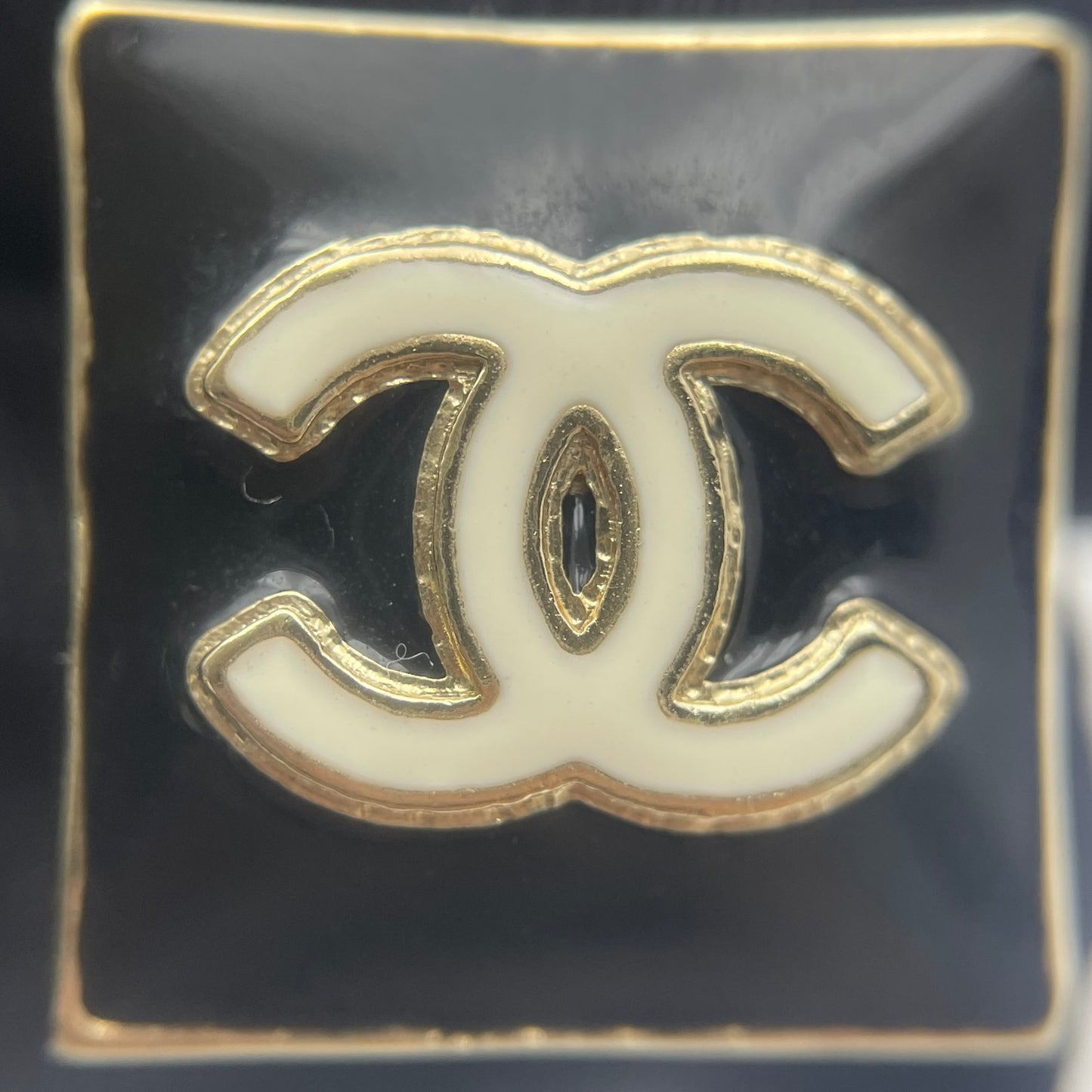Chanel - Other - Metal - Black