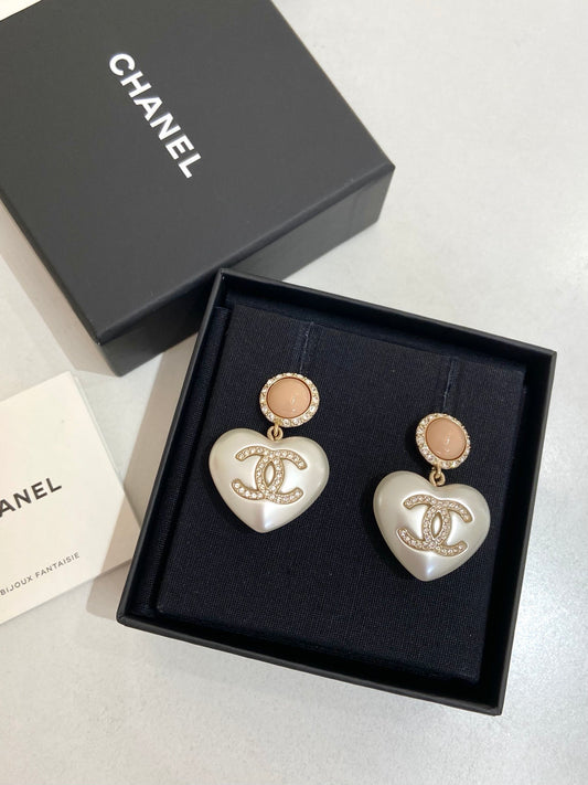 Chanel - Other - Metal - Gold