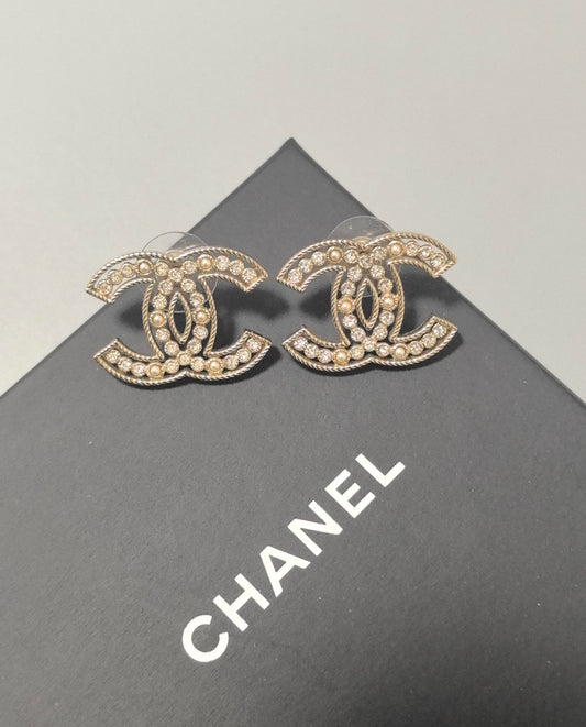 Chanel - Other - Metal - Gold