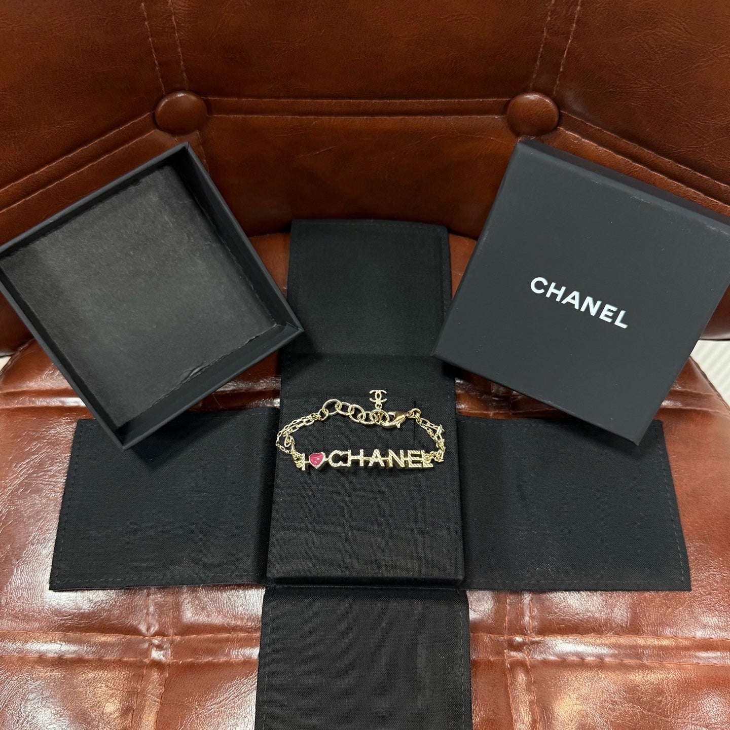Chanel - Other - Metal - Gold