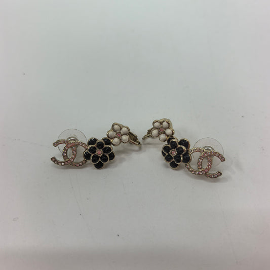 Chanel - Other - Metal - Gold