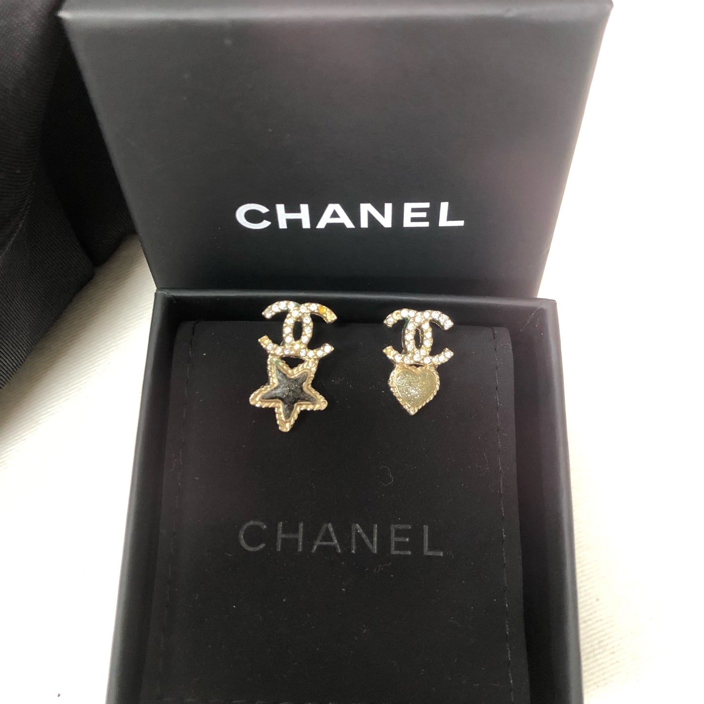 Chanel - Other - Metal - Gold