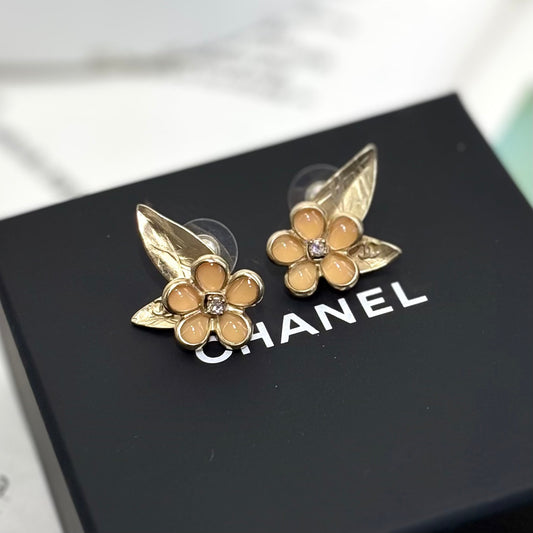 Chanel - Other - Metal - Gold