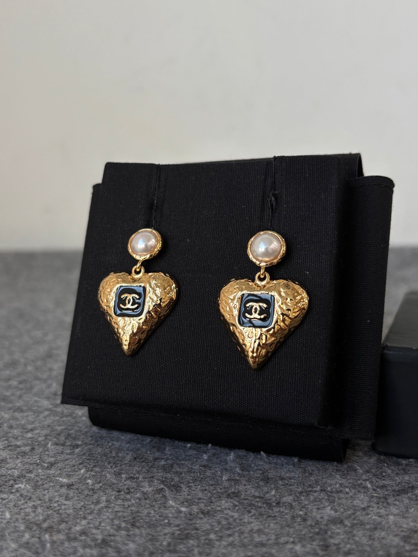 Chanel - Other - Metal - Gold