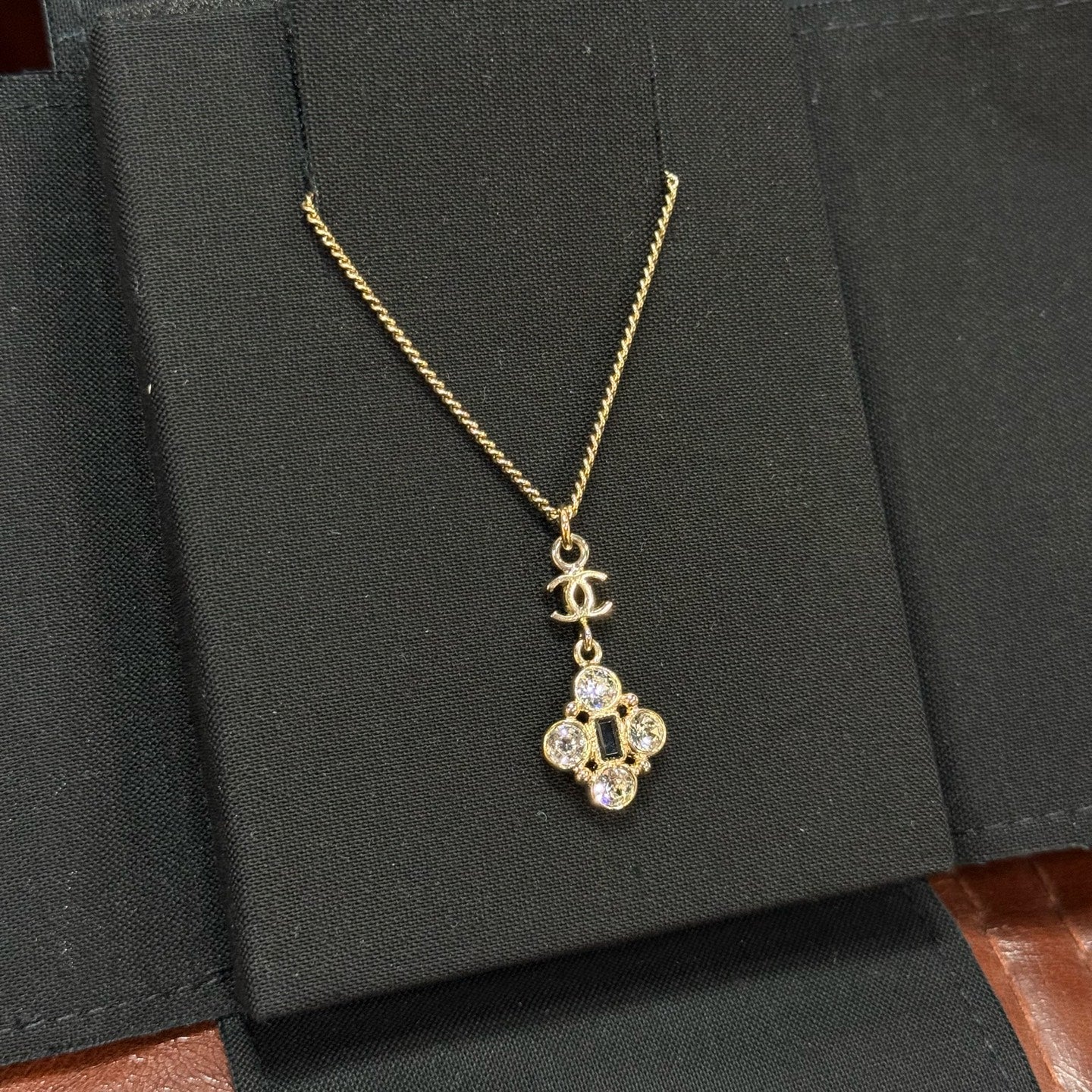 Chanel - Other - Metal - Gold