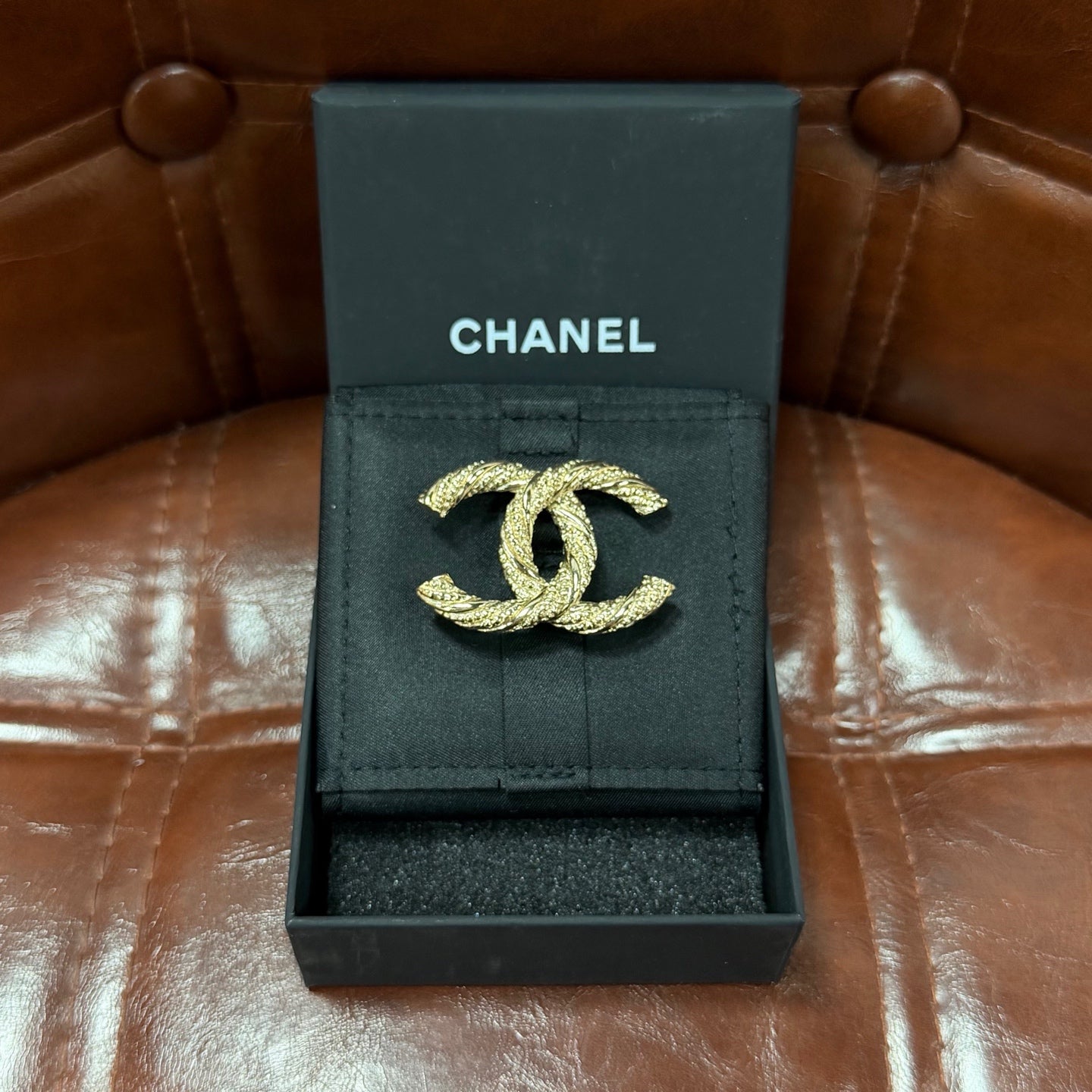 Chanel - Other - Metal - Gold