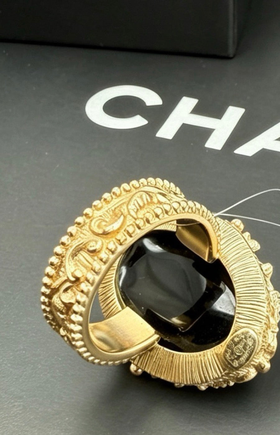 Chanel - Other - Metal - Gold