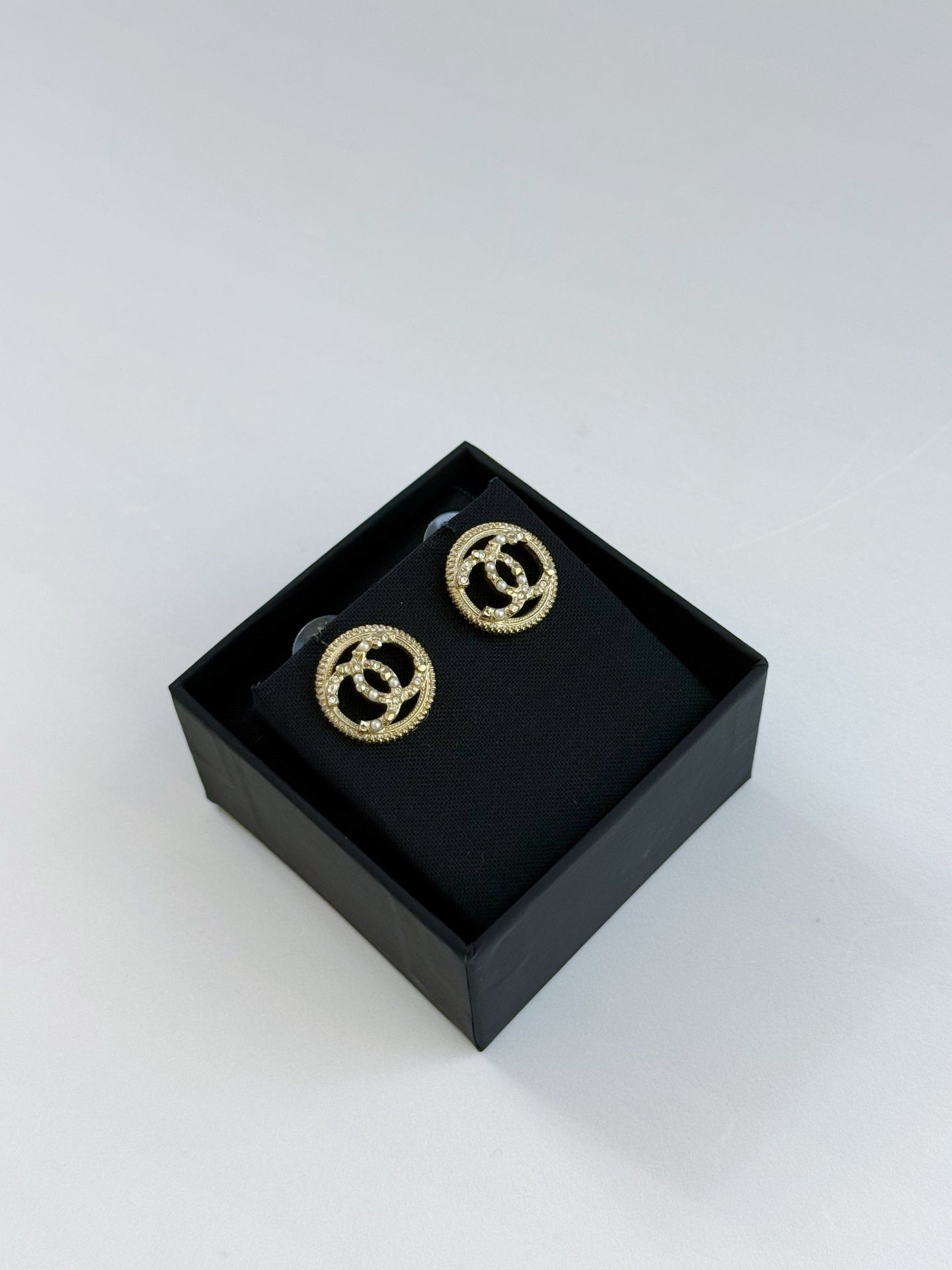 Chanel - Other - Metal - Gold