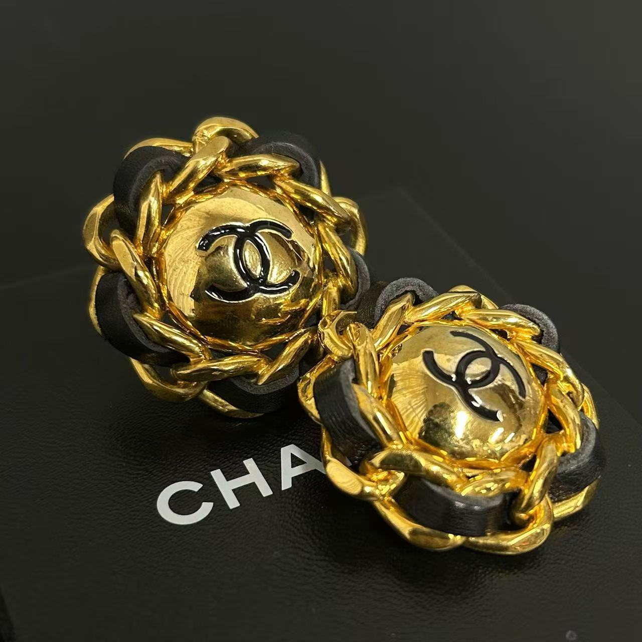 Chanel - Other - Metal - Gold