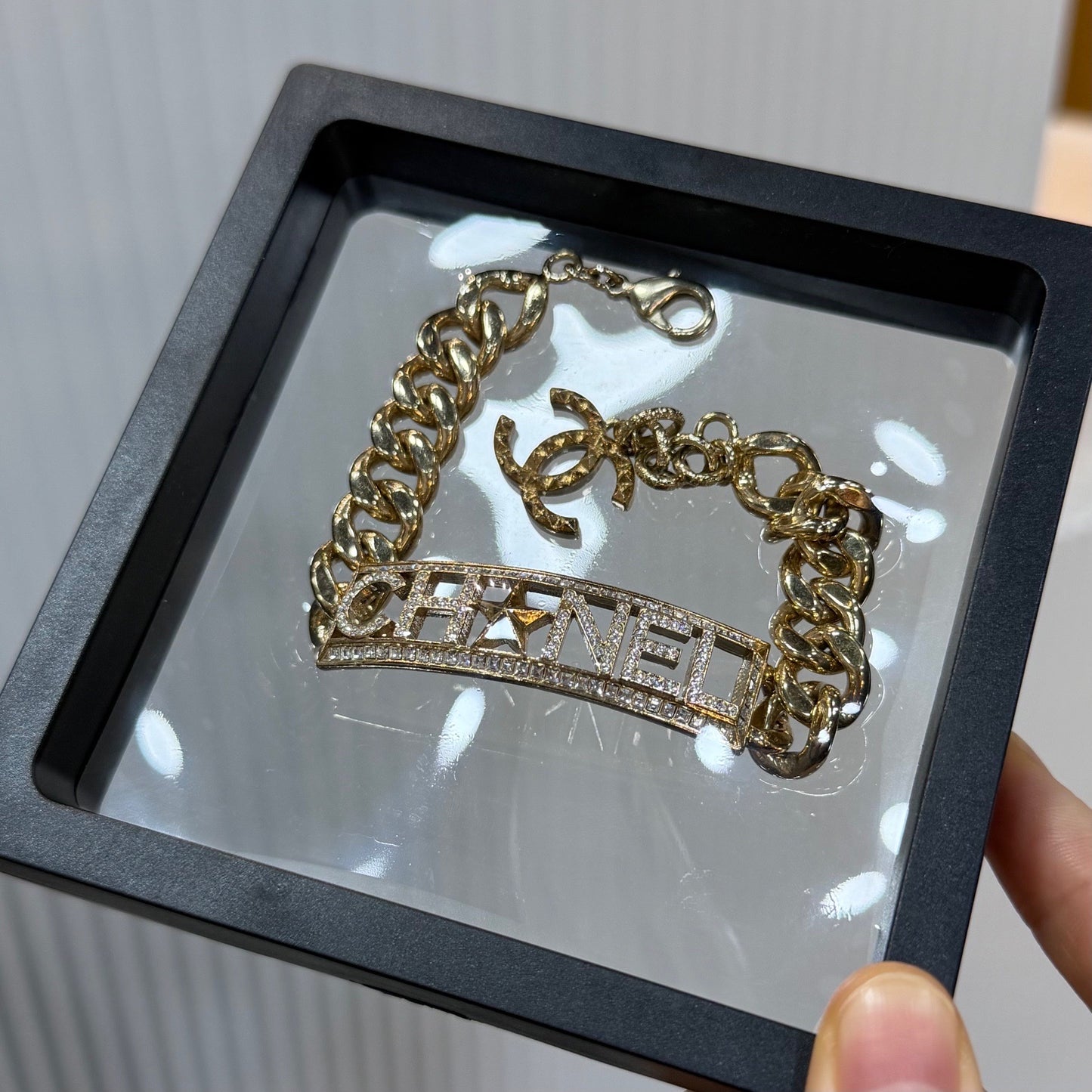 Chanel - Other - Metal - Gold