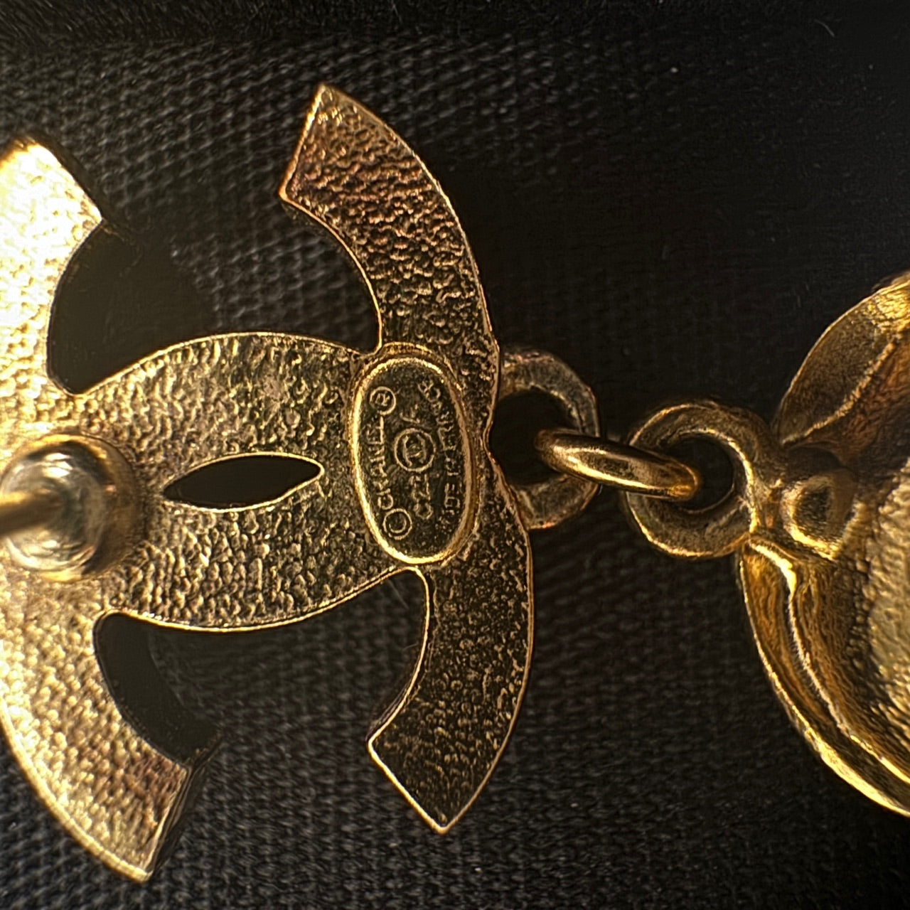 Chanel - Other - Metal - Gold
