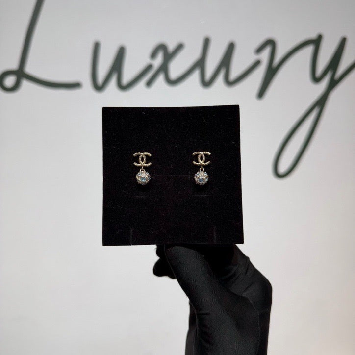 Chanel - Other - Metal - Gold