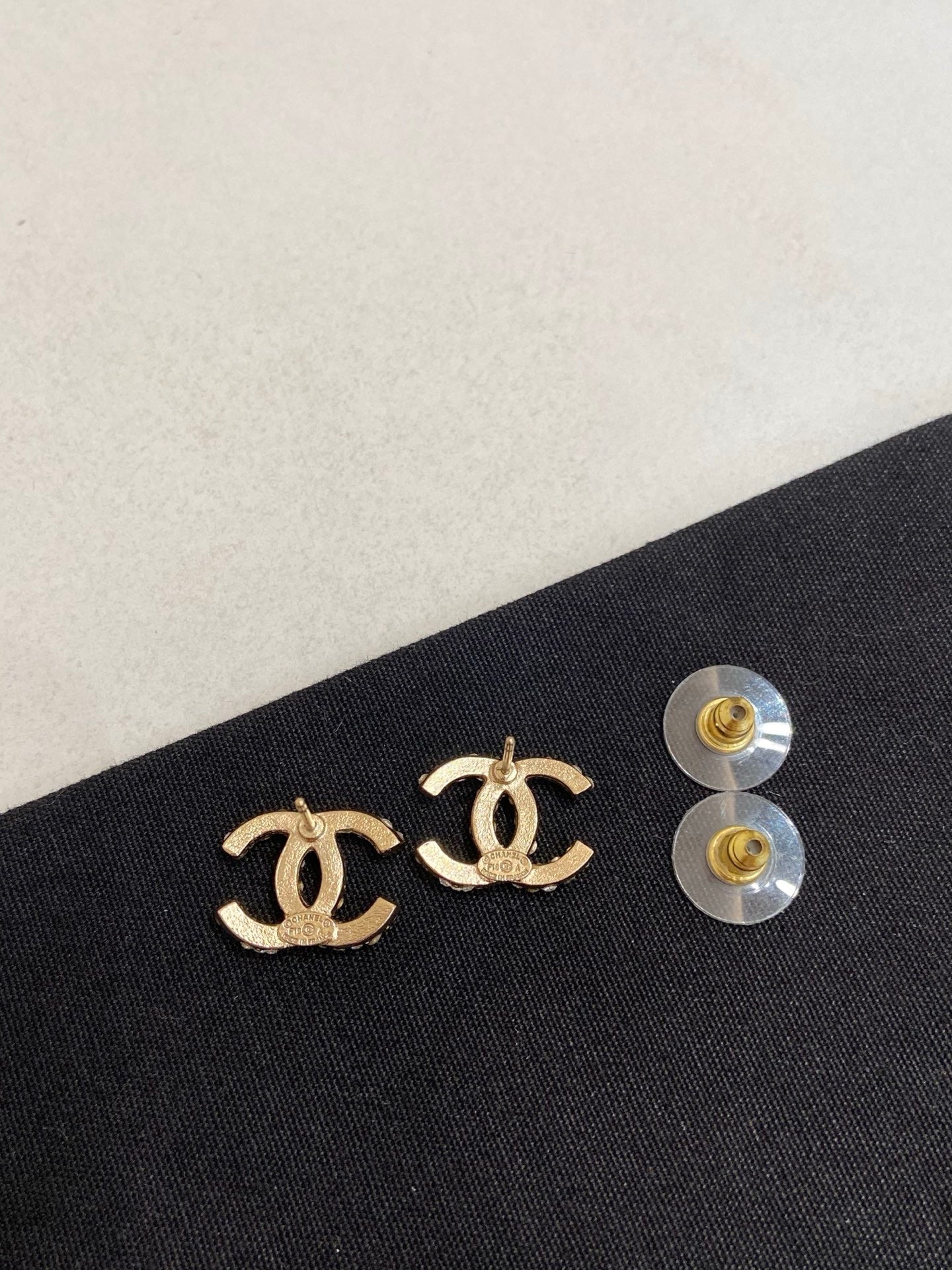 Chanel - Other - Metal - Gold