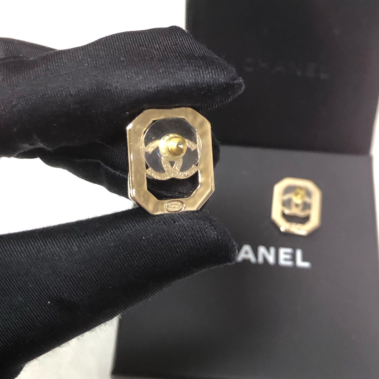Chanel - Other - Metal - Gold