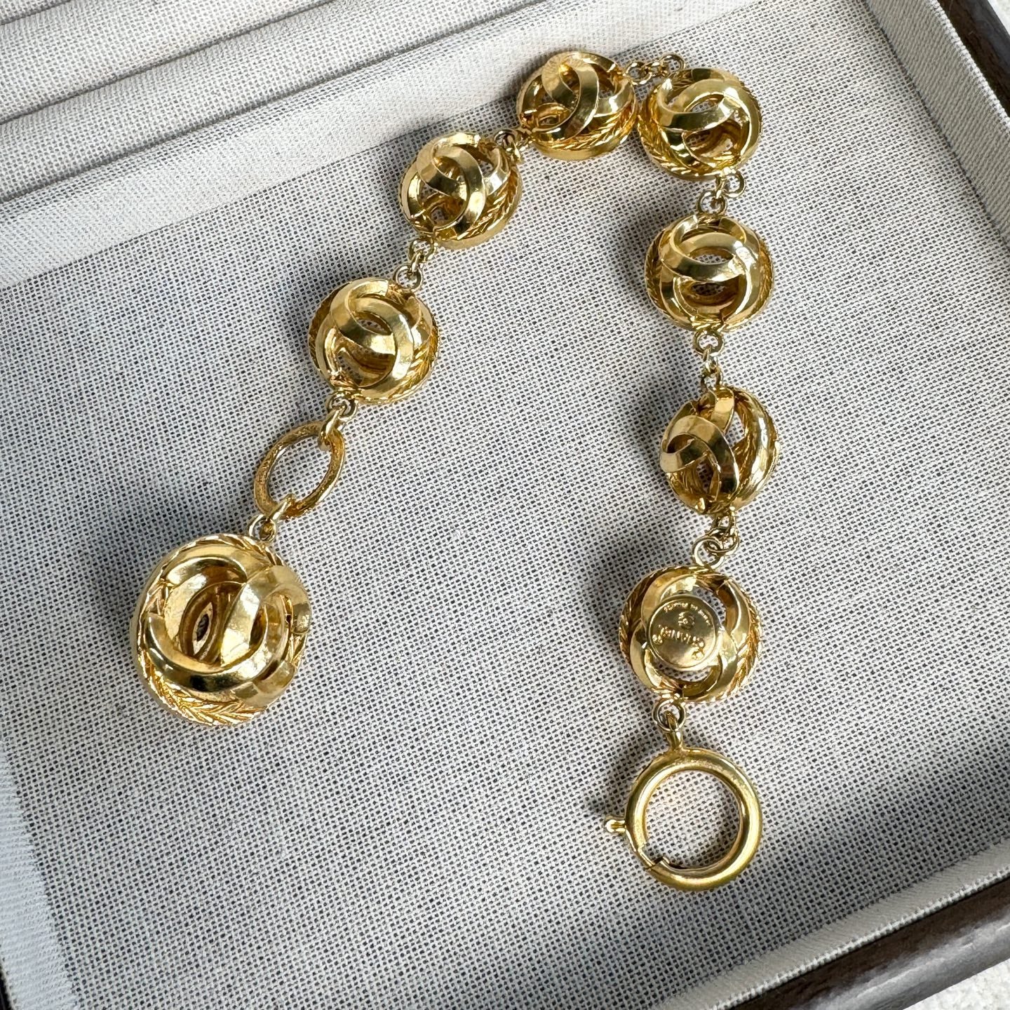 Chanel - Other - Metal - Gold