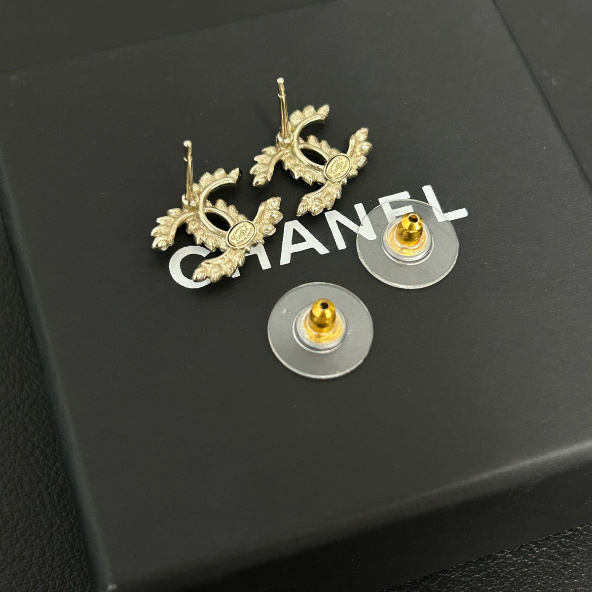 Chanel - Other - Metal - Gold