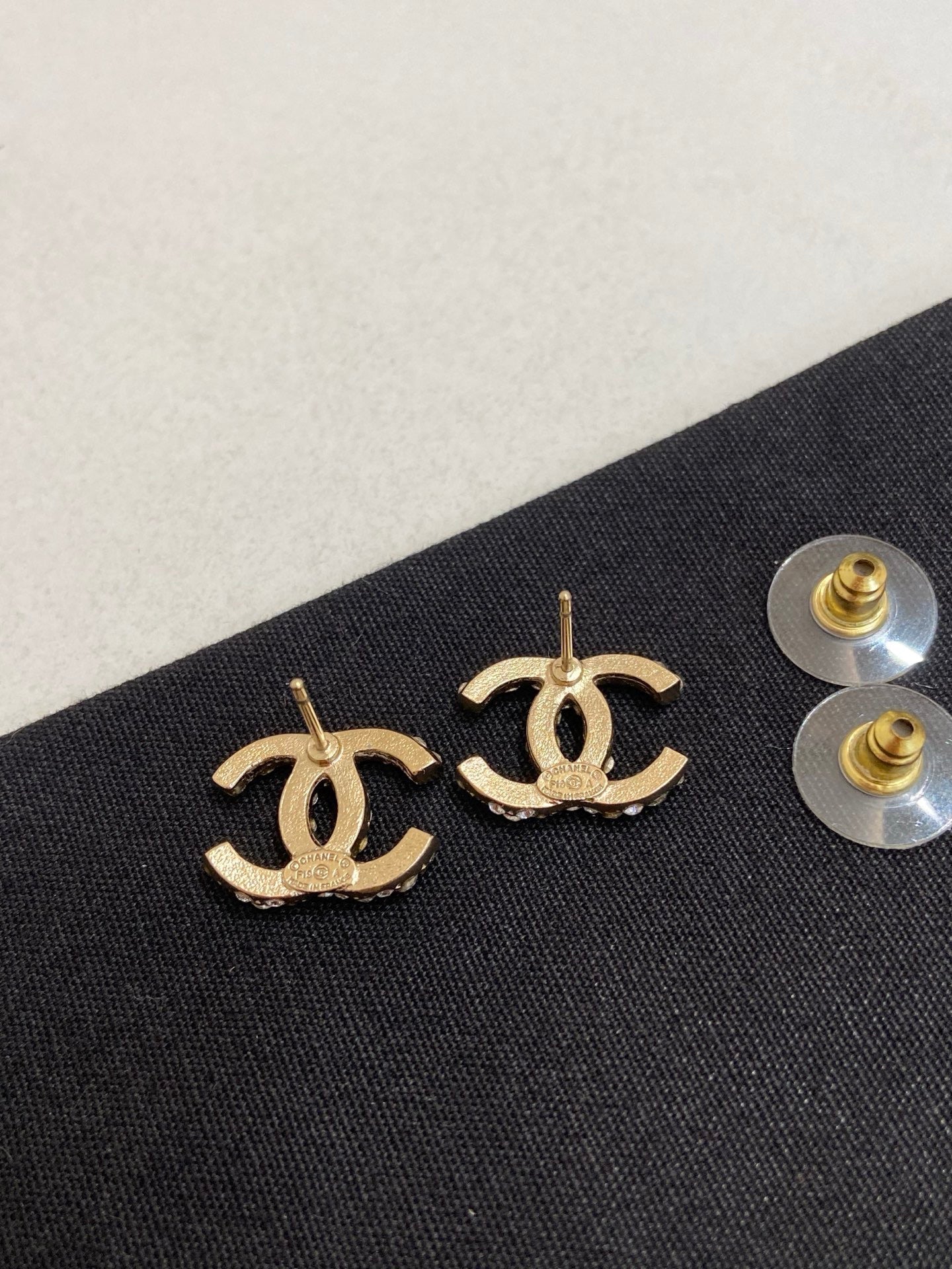 Chanel - Other - Metal - Gold