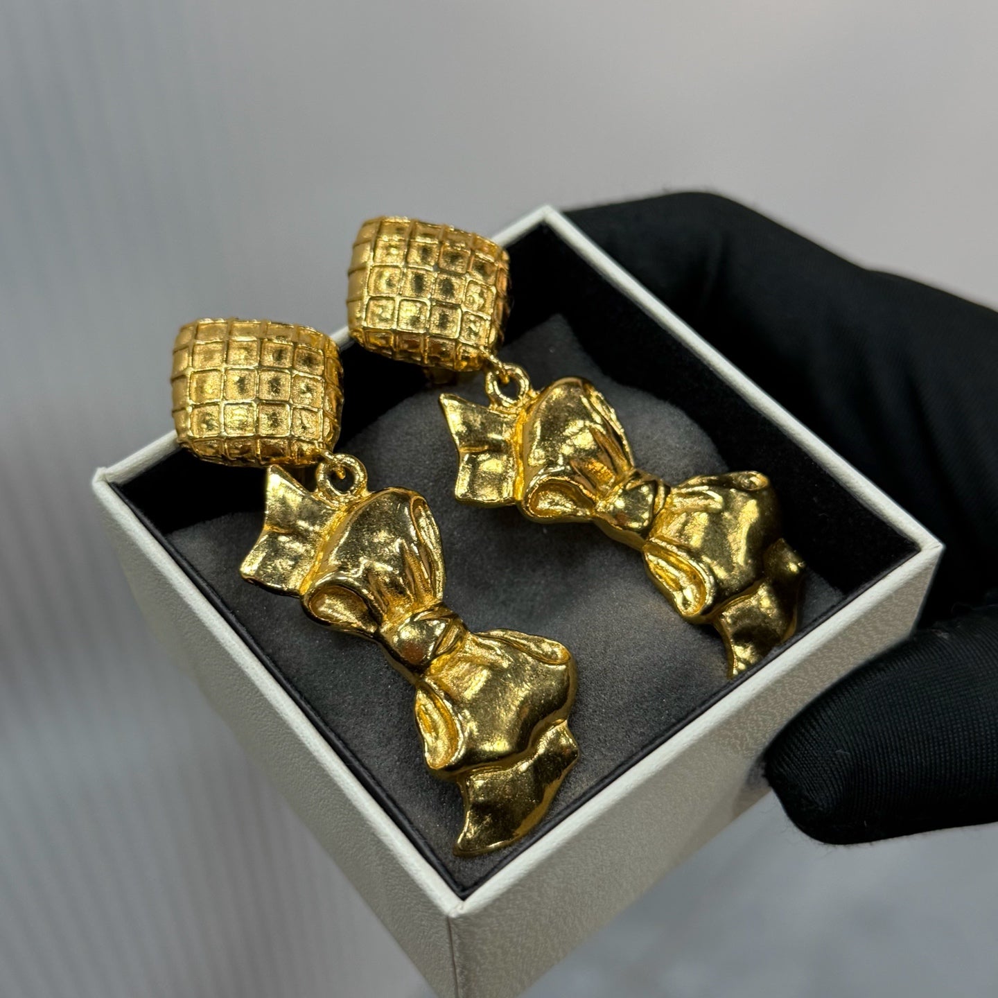 Chanel - Other - Metal - Gold