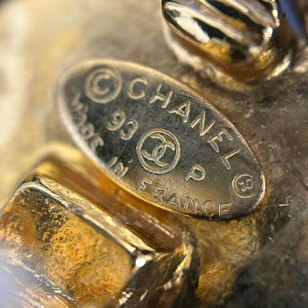 Chanel - Other - Metal - Gold
