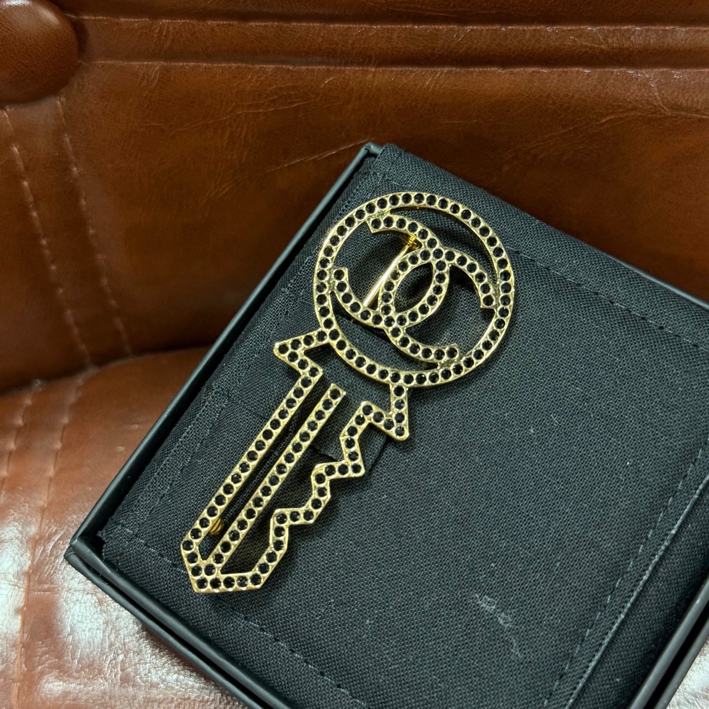 Chanel - Other - Metal - Gold