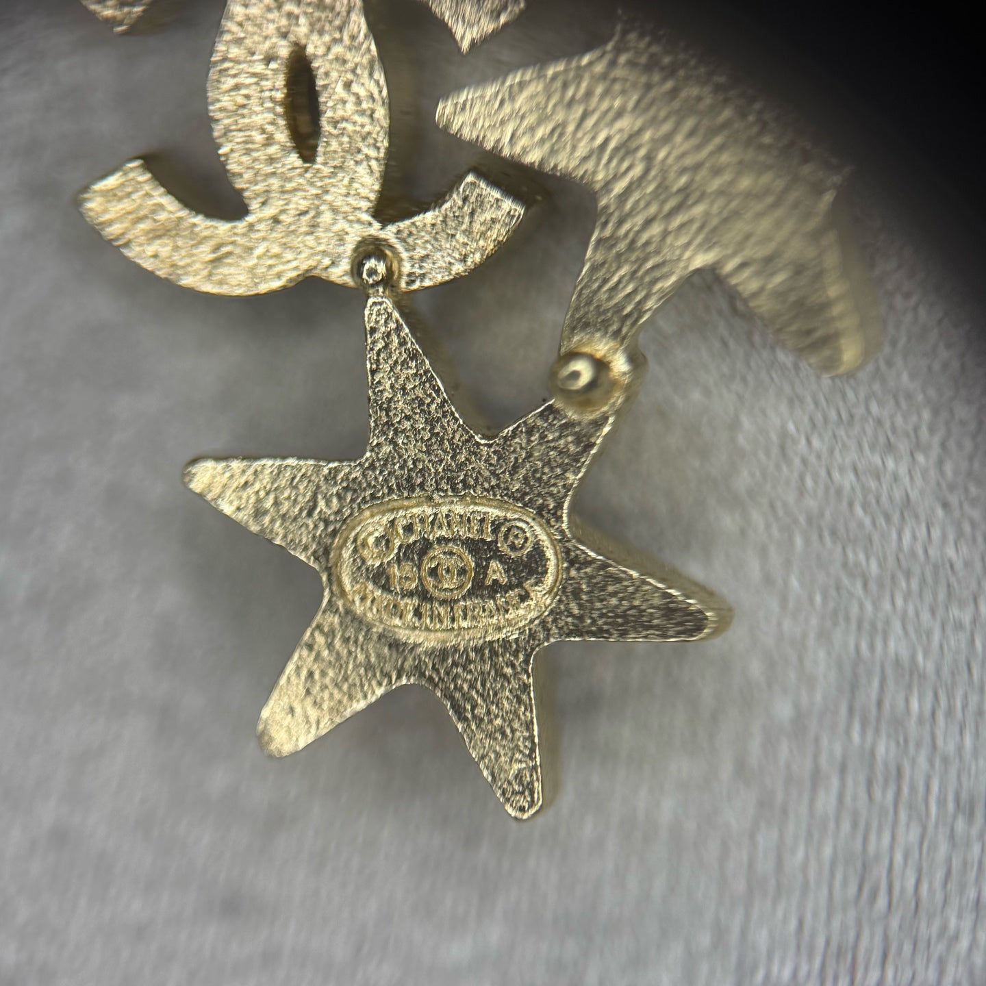 Chanel - Other - Metal - Gold
