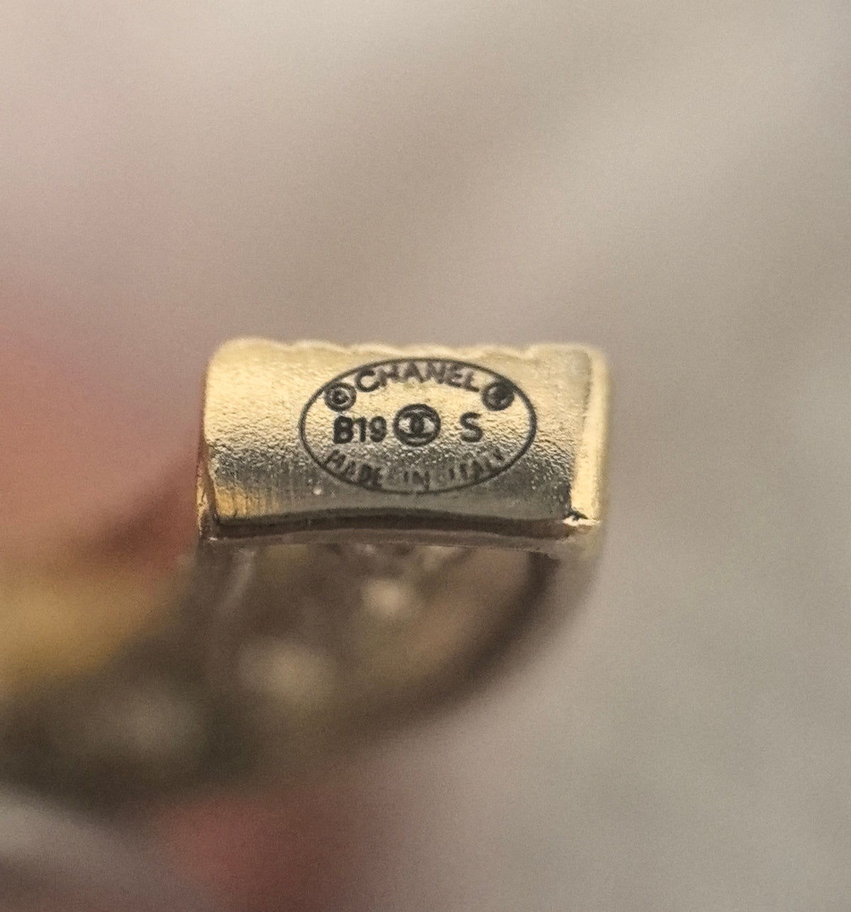 Chanel - Other - Metal - Gold